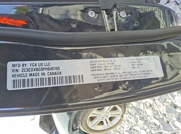 2C3CDXBG8PH640150 2023 DODGE CHARGER Black Շարժիչի բաժամունքի տեսք