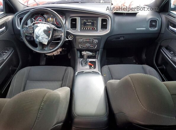 2C3CDXBG9KH631921 2019 DODGE CHARGER Red Vista del salpicadero