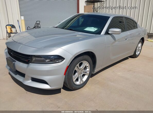 2C3CDXBG9LH190017 2020 DODGE CHARGER Silver Առջևի ձախ երեք քառորդ տեսարան