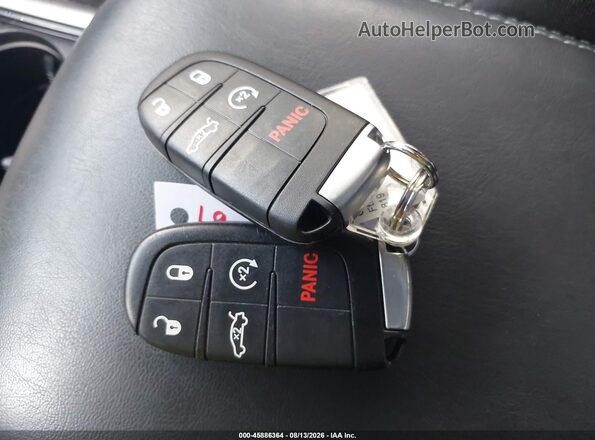 2C3CDXBG9LH190017 2020 DODGE CHARGER Silver Առջևի վահանակի տեսք