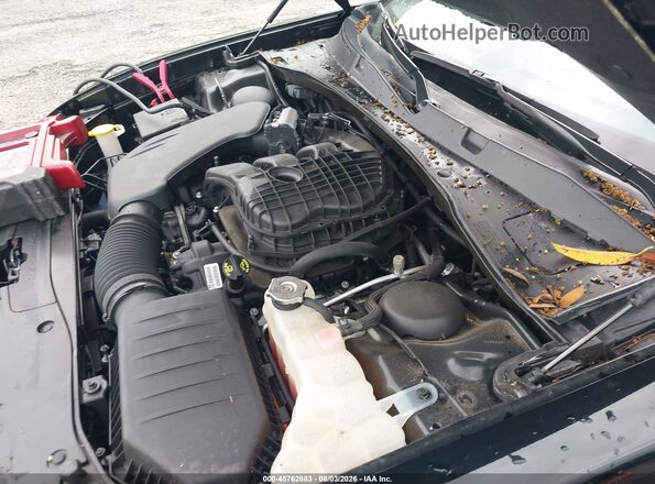 2C3CDXBGXPH700252 2023 DODGE CHARGER Black Widok z przodu