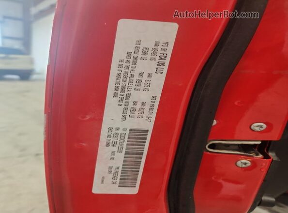 2C3CDXCT0JH155939 2018 DODGE CHARGER Red Widok komory silnika