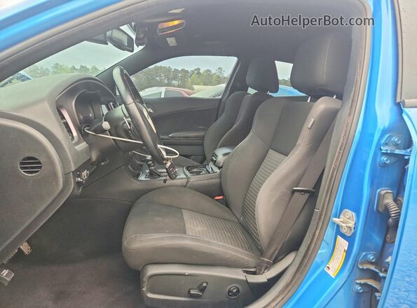2C3CDXCT1KH510988 2019 DODGE CHARGER Blue Widok wnętrza z przodu