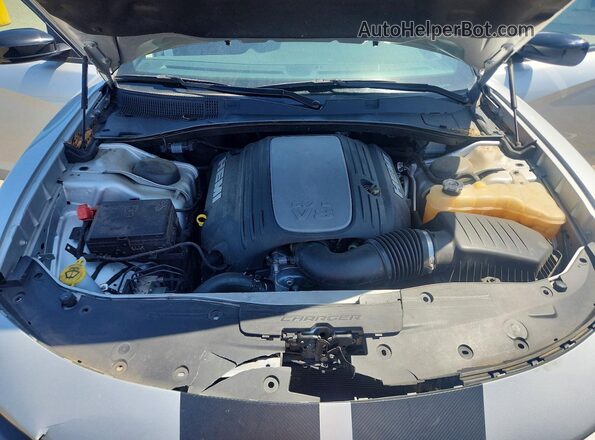2C3CDXCT1LH248634 2020 DODGE CHARGER Silver Սալոնի հետևի տեսք