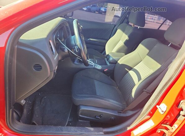 2C3CDXCT2LH232099 2020 DODGE CHARGER Красный Вид салона спереди
