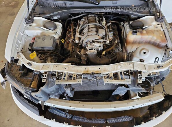 2C3CDXCT2NH129218 2022 DODGE CHARGER Белый Вид задней части салона