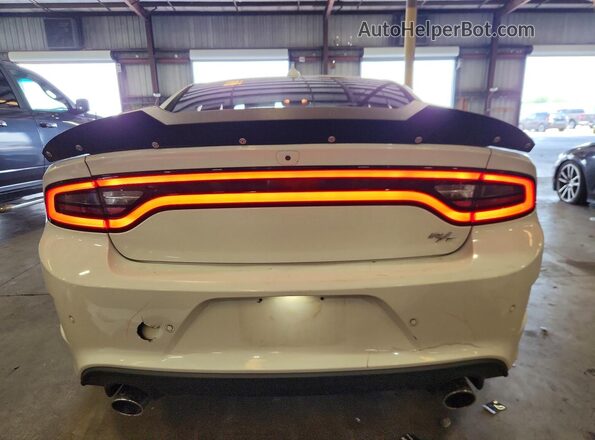 2C3CDXCT2NH129218 2022 DODGE CHARGER Белый Вид сзади