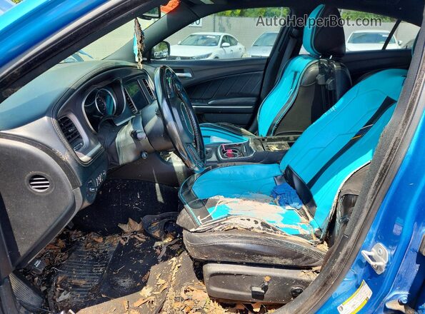 2C3CDXCT4KH662909 2019 DODGE CHARGER Blue Widok wnętrza z przodu