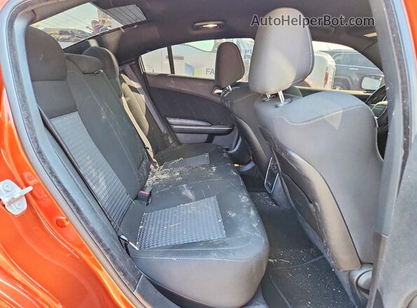 2C3CDXCT4MH514584 2021 DODGE CHARGER Orange Vista de los asientos traseros