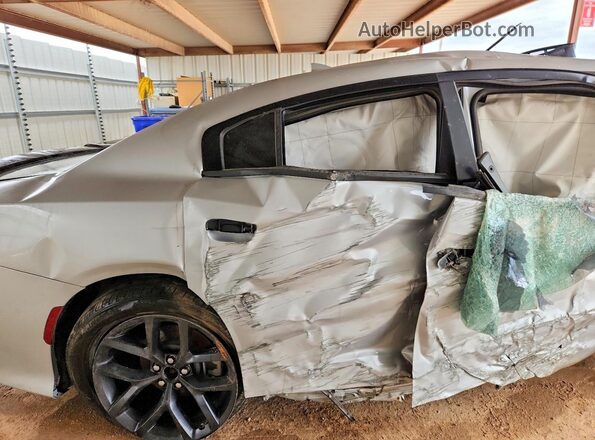 2C3CDXCT7PH698231 2023 DODGE CHARGER Silver Vista de los asientos traseros