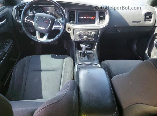2C3CDXCT8JH211903 2018 DODGE CHARGER Silver Widok deski rozdzielczej