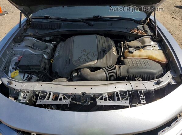 2C3CDXCT8JH211903 2018 DODGE CHARGER Silver Widok wnętrza z tyłu