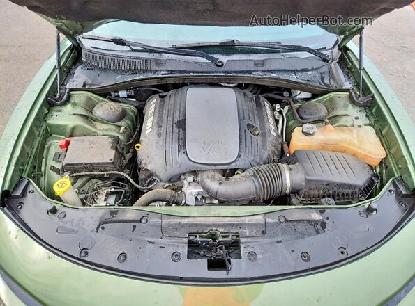 2C3CDXCT8LH103431 2020 DODGE CHARGER Green Widok wnętrza z tyłu