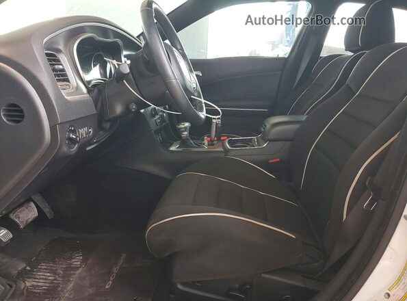2C3CDXCTXGH247391 2016 DODGE CHARGER White Вид салону спереду