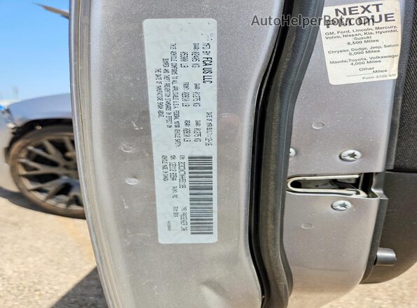 2C3CDXCTXHH551189 2017 DODGE CHARGER Серебряный Вид подкапотного пространства