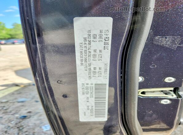 2C3CDXCTXHH572253 2017 DODGE CHARGER Gray Engine compartment view