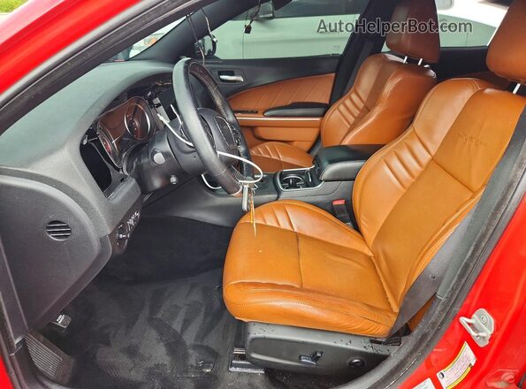 2C3CDXEJ4GH150831 2016 DODGE CHARGER Red წინა სალონის ხედი