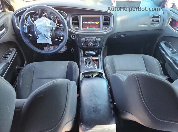 2C3CDXGJ0JH179991 2018 DODGE CHARGER Burgundy Dashboard view