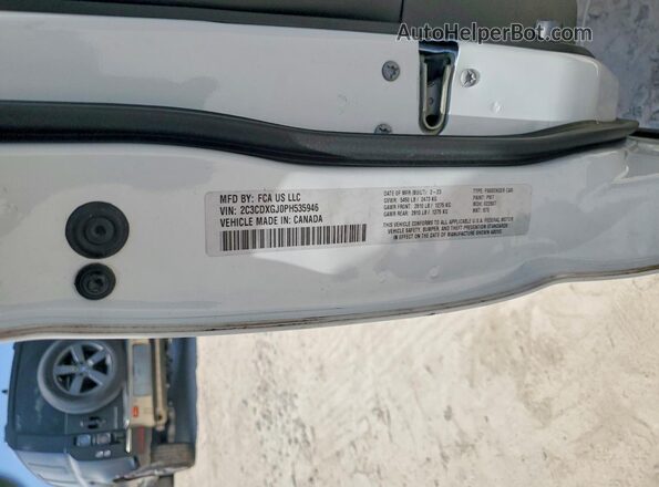 2C3CDXGJ0PH535946 2023 DODGE CHARGER White ძრავის განყოფილების ხედი