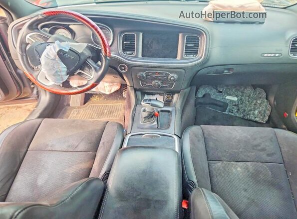 2C3CDXGJ1JH314850 2018 DODGE CHARGER Red Вид панелі приладів