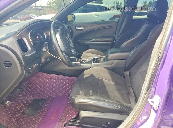 2C3CDXGJ2KH519935 2019 DODGE CHARGER Purple Front interior view