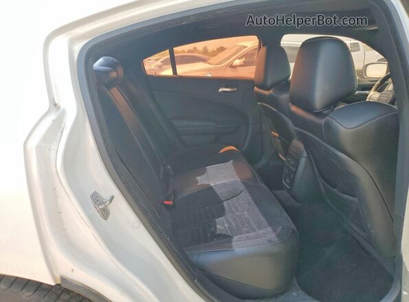 2C3CDXGJ3HH598816 2017 DODGE CHARGER White Вид задніх сидінь