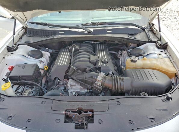 2C3CDXGJ6LH181702 2020 DODGE CHARGER White Вид задньої частини салону
