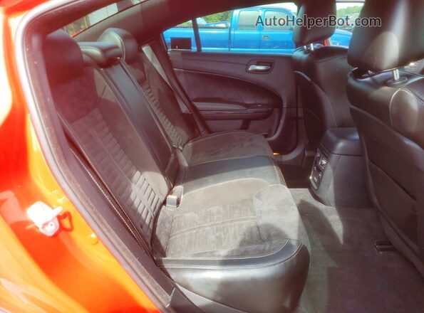 2C3CDXGJ6MH566016 2021 DODGE CHARGER Red Vista de los asientos traseros
