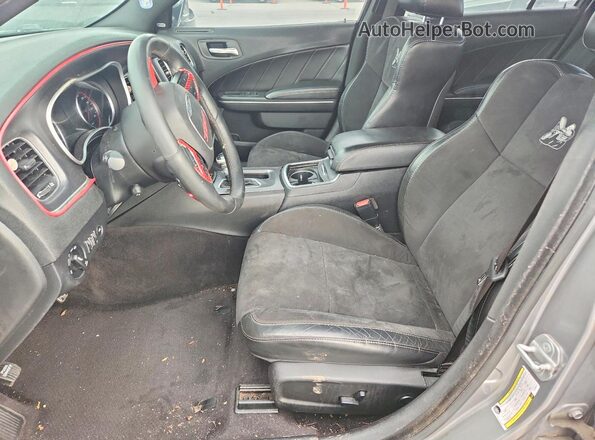 2C3CDXGJ8JH163618 2018 DODGE CHARGER Gray Vista interior delantera