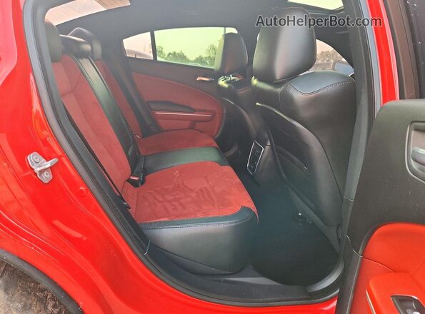 2C3CDXGJ8MH649527 2021 DODGE CHARGER Red Հետևի նստատեղերի տեսք