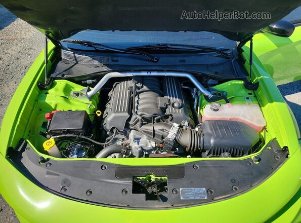 2C3CDXGJ8PH619125 2023 DODGE CHARGER Green Вид задньої частини салону