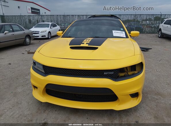 2C3CDXGJ9HH532576 2017 DODGE CHARGER Yellow Rear interior view