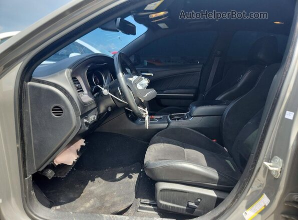 2C3CDXGJ9PH631753 2023 DODGE CHARGER Black წინა სალონის ხედი