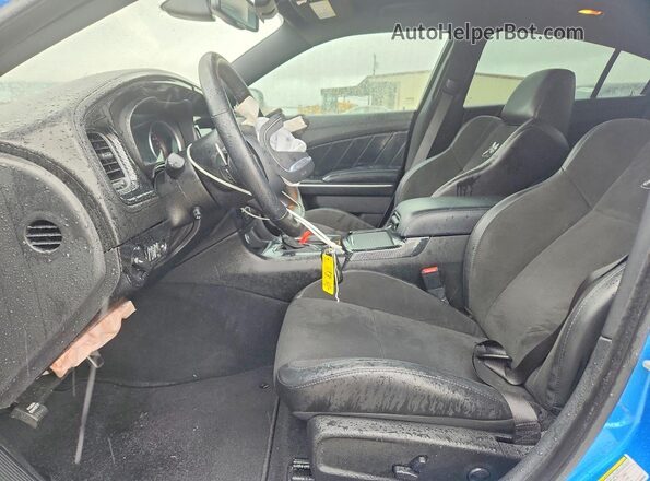 2C3CDXGJ9PH698899 2023 DODGE CHARGER Blue Front interior view