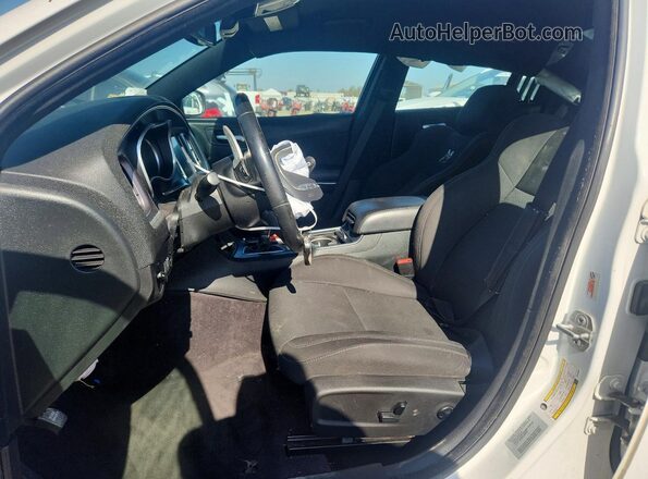 2C3CDXGJXGH296650 2016 DODGE CHARGER White Widok wnętrza z przodu