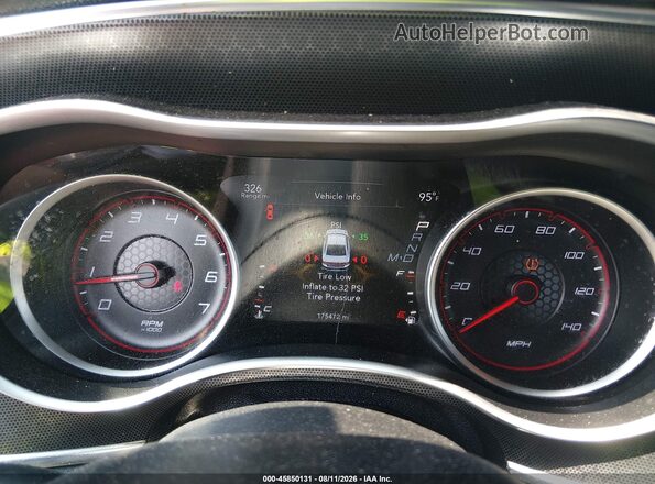 2C3CDXHG0GH179968 2016 DODGE CHARGER Red Widok tylnych siedzeń