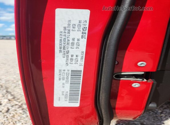 2C3CDXHG0GH183213 2016 DODGE CHARGER Red Widok komory silnika