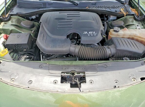 2C3CDXHG0NH138320 2022 DODGE CHARGER Green უკანა სალონის ხედი