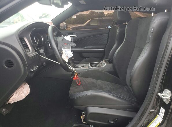 2C3CDXHG0PH671304 2023 DODGE CHARGER Черный Вид салона спереди