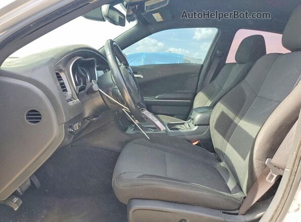 2C3CDXHG1GH276340 2016 DODGE CHARGER Silver Front interior view