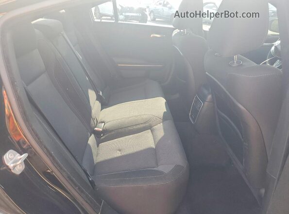 2C3CDXHG2GH318143 2016 DODGE CHARGER Черный Вид задних сидений