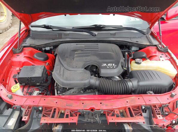 2C3CDXHG3HH642381 2017 DODGE CHARGER Red Widok z tyłu