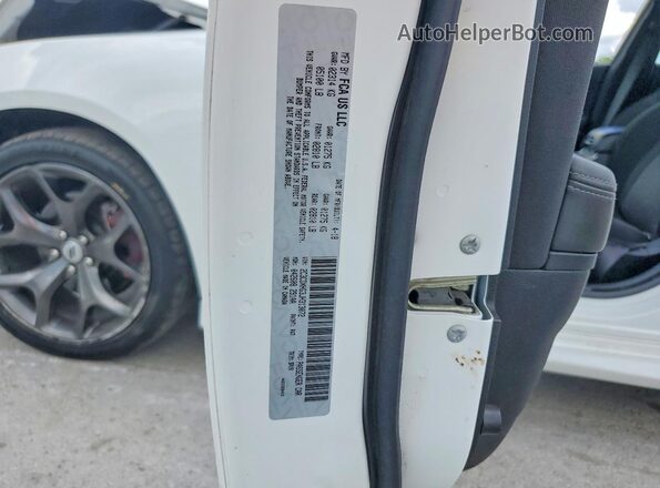 2C3CDXHG3JH313072 2018 DODGE CHARGER White VIN კოდის სტიკერის ხედი