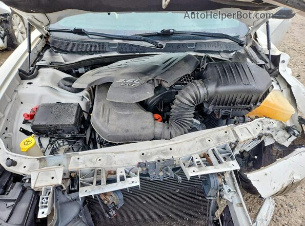 2C3CDXHG3KH579080 2019 DODGE CHARGER White Widok wnętrza z tyłu
