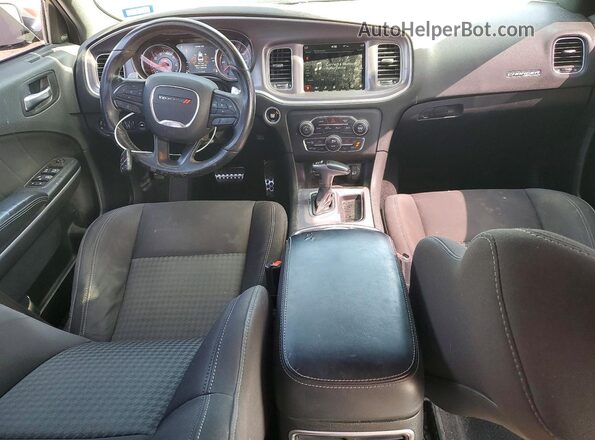 2C3CDXHG3KH670995 2019 DODGE CHARGER Maroon Vista del salpicadero
