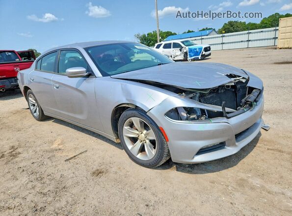 2C3CDXHG5JH133334 2018 DODGE CHARGER Silver Delantero derecho
