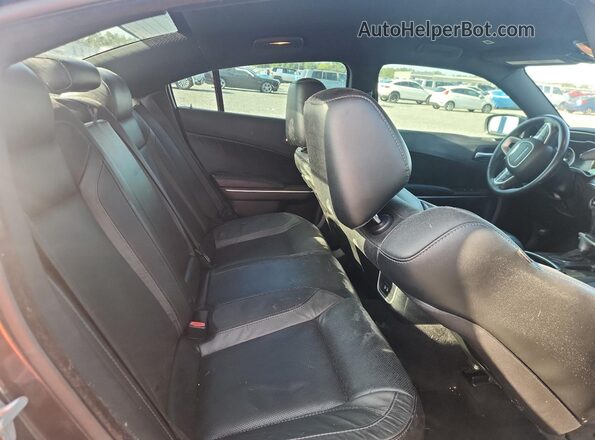 2C3CDXHG5JH158136 2018 DODGE CHARGER Black Rear seats view