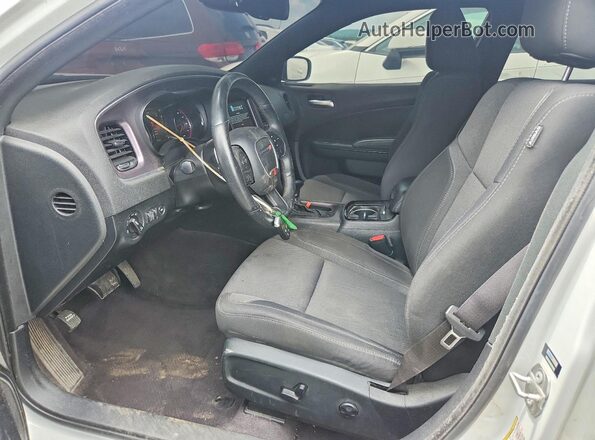 2C3CDXHG6JH323241 2018 DODGE CHARGER White Vista interior delantera