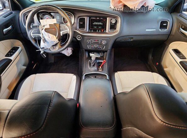 2C3CDXHG7JH119709 2018 DODGE CHARGER White Dashboard view