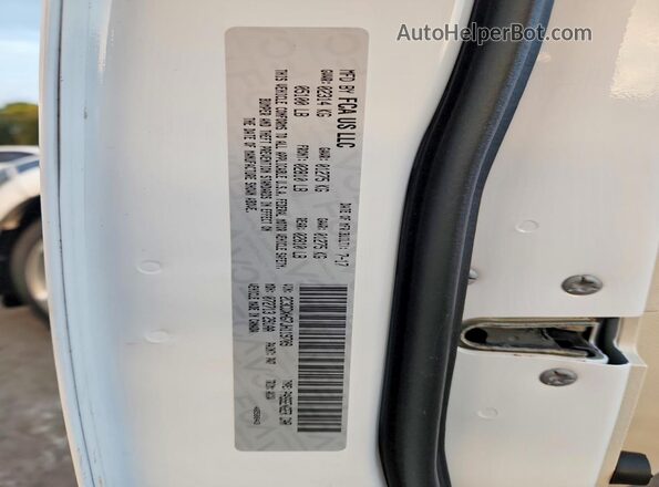2C3CDXHG7JH119709 2018 DODGE CHARGER White Engine compartment view